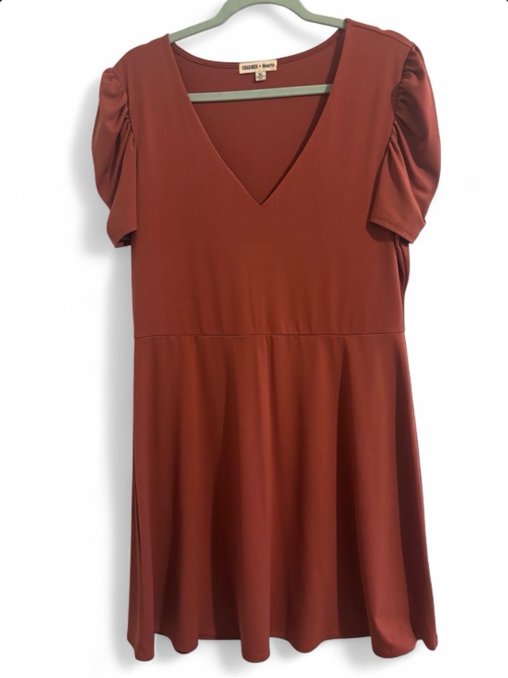 V‑Neck Short Sleeve Midi Dress in Rust by Chausette & More